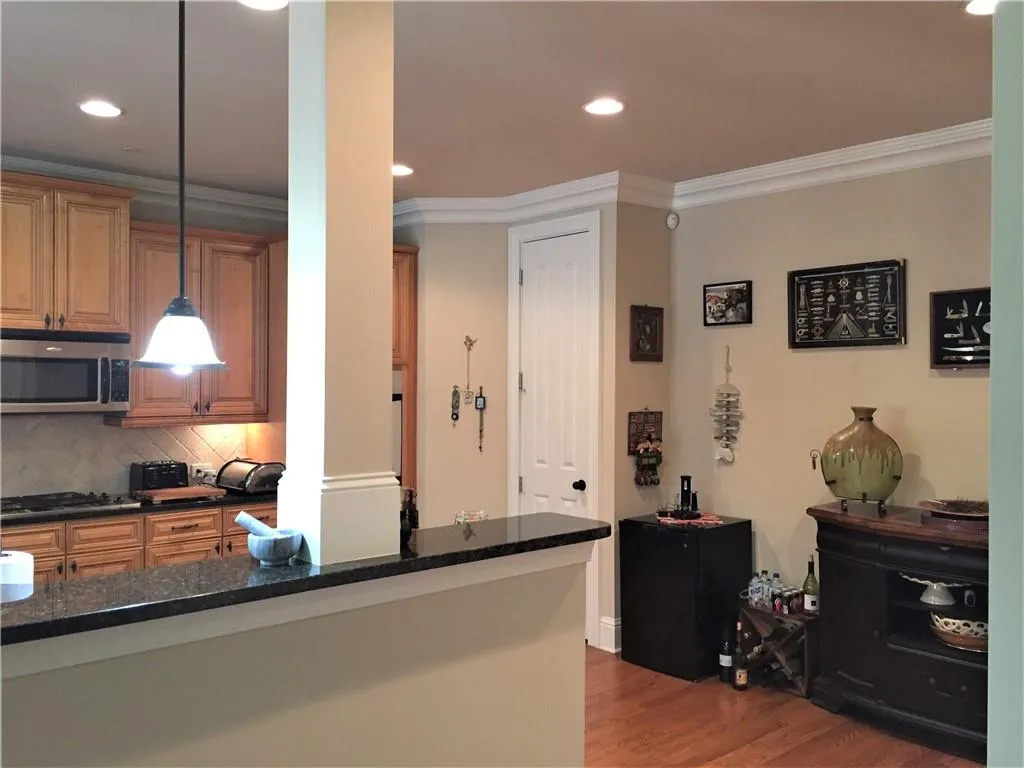7880 Glisten Avenue, Sandy Springs, Georgia 30328, 3 Bedrooms Bedrooms, ,2 BathroomsBathrooms,Residential,Sold,7880 Glisten Avenue,6627631