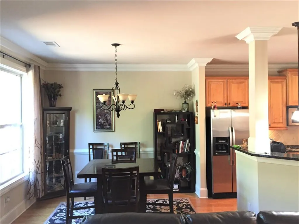 7880 Glisten Avenue, Sandy Springs, Georgia 30328, 3 Bedrooms Bedrooms, ,2 BathroomsBathrooms,Residential,Sold,7880 Glisten Avenue,6627631