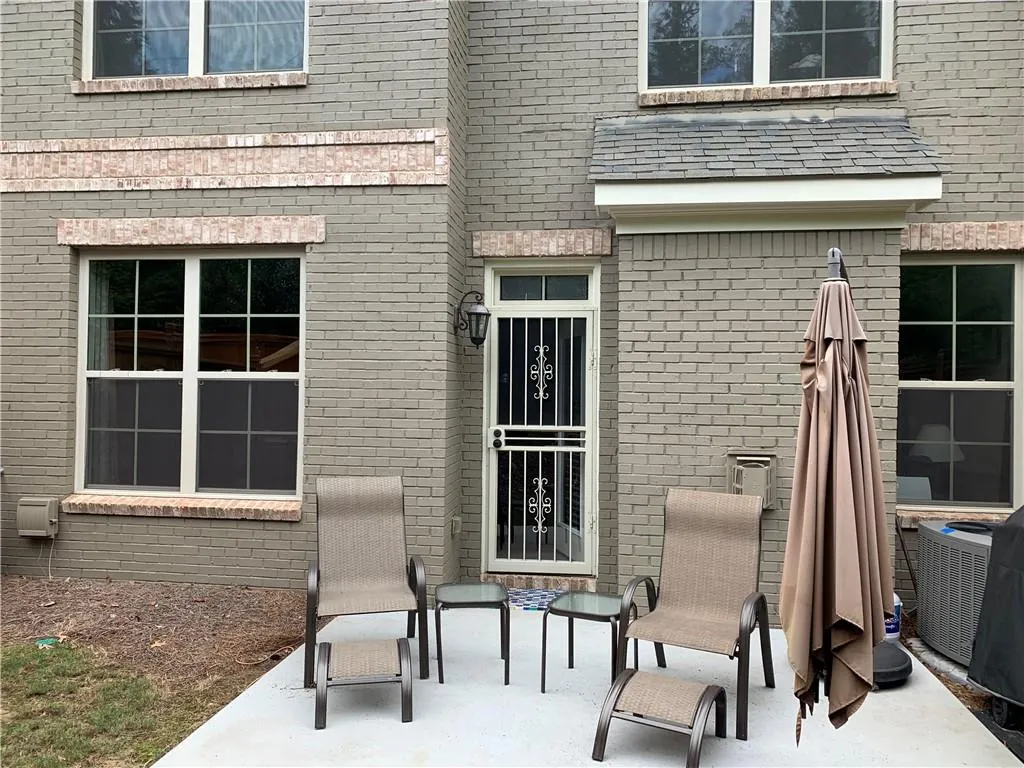 7880 Glisten Avenue, Sandy Springs, Georgia 30328, 3 Bedrooms Bedrooms, ,2 BathroomsBathrooms,Residential,Sold,7880 Glisten Avenue,6627631