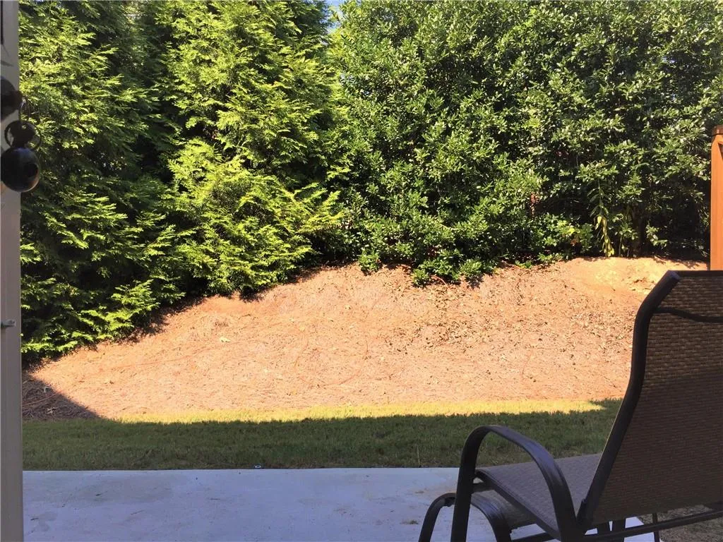 7880 Glisten Avenue, Sandy Springs, Georgia 30328, 3 Bedrooms Bedrooms, ,2 BathroomsBathrooms,Residential,Sold,7880 Glisten Avenue,6627631