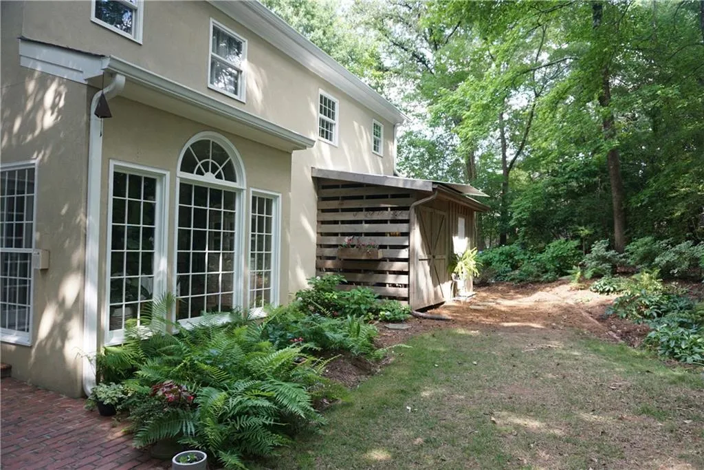 6745 Lisa Lane, Sandy Springs, Georgia 30338, 4 Bedrooms Bedrooms, ,4 BathroomsBathrooms,Residential,Sold,6745 Lisa Lane,6691259