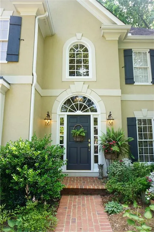 6745 Lisa Lane, Sandy Springs, Georgia 30338, 4 Bedrooms Bedrooms, ,4 BathroomsBathrooms,Residential,Sold,6745 Lisa Lane,6691259