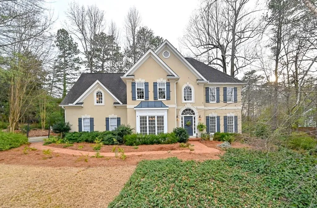 6745 Lisa Lane, Sandy Springs, Georgia 30338, 4 Bedrooms Bedrooms, ,4 BathroomsBathrooms,Residential,Sold,6745 Lisa Lane,6691259