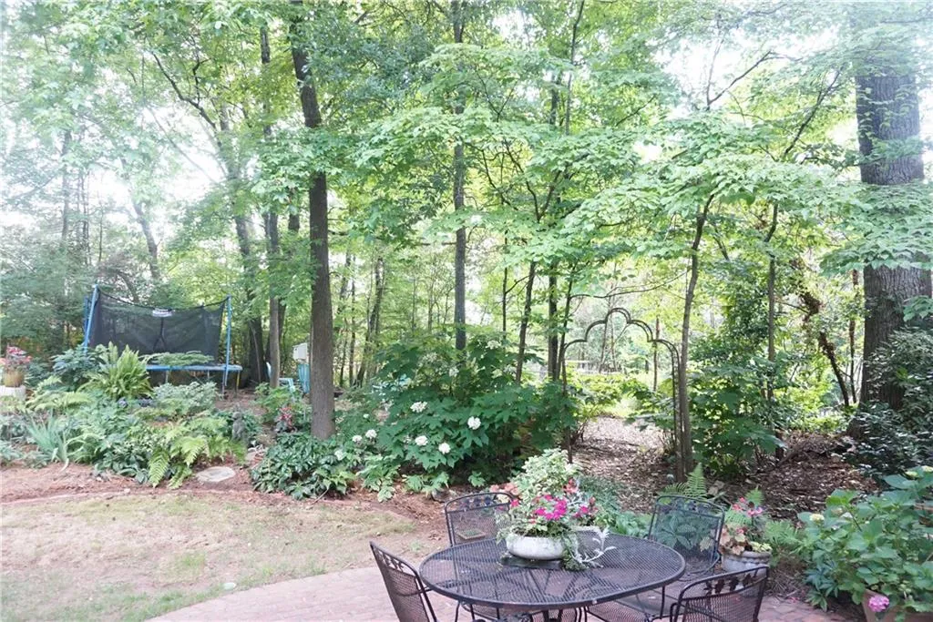 6745 Lisa Lane, Sandy Springs, Georgia 30338, 4 Bedrooms Bedrooms, ,4 BathroomsBathrooms,Residential,Sold,6745 Lisa Lane,6691259