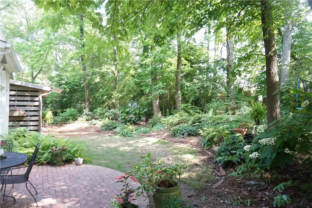 6745 Lisa Lane, Sandy Springs, Georgia 30338, 4 Bedrooms Bedrooms, ,4 BathroomsBathrooms,Residential,Sold,6745 Lisa Lane,6691259