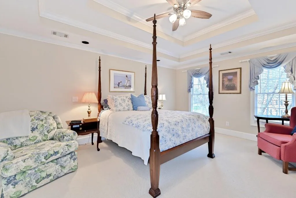 6745 Lisa Lane, Sandy Springs, Georgia 30338, 4 Bedrooms Bedrooms, ,4 BathroomsBathrooms,Residential,Sold,6745 Lisa Lane,6691259