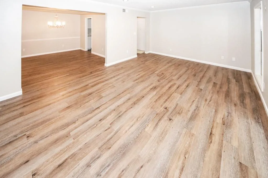 6851 Roswell Road Unit F-28, Sandy Springs, Georgia 30328, 2 Bedrooms Bedrooms, ,2 BathroomsBathrooms,Residential,Sold,6851 Roswell Road Unit F-28,6619831