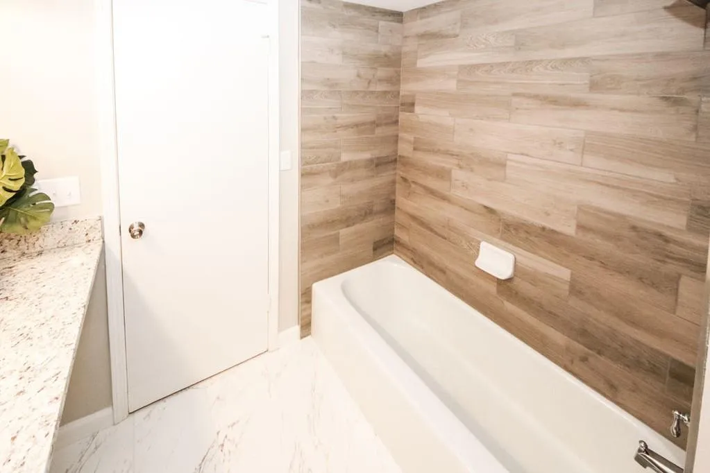 6851 Roswell Road Unit F-28, Sandy Springs, Georgia 30328, 2 Bedrooms Bedrooms, ,2 BathroomsBathrooms,Residential,Sold,6851 Roswell Road Unit F-28,6619831