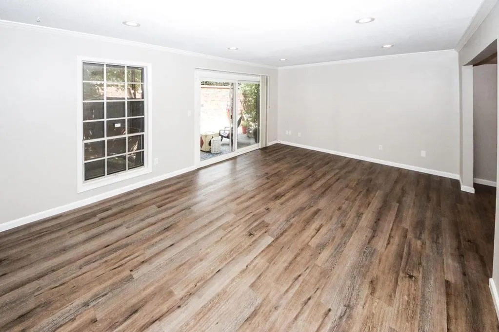 6851 Roswell Road Unit F-28, Sandy Springs, Georgia 30328, 2 Bedrooms Bedrooms, ,2 BathroomsBathrooms,Residential,Sold,6851 Roswell Road Unit F-28,6619831