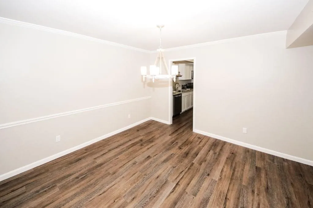 6851 Roswell Road Unit F-28, Sandy Springs, Georgia 30328, 2 Bedrooms Bedrooms, ,2 BathroomsBathrooms,Residential,Sold,6851 Roswell Road Unit F-28,6619831