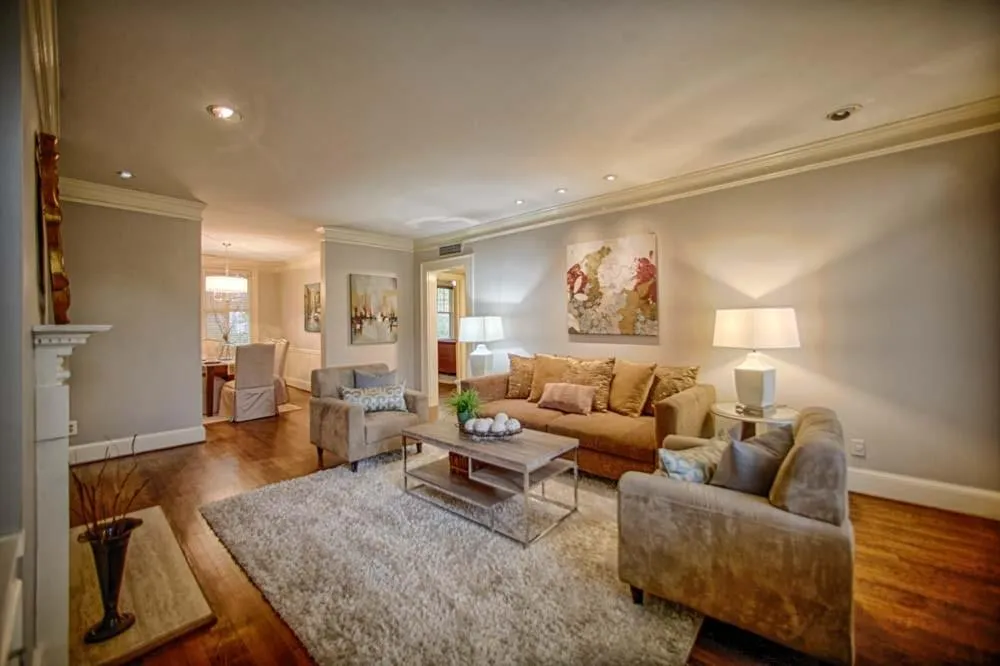 2260 Peachtree Road Nw Unit A6, Atlanta, Georgia 30309, 2 Bedrooms Bedrooms, ,2 BathroomsBathrooms,Residential,Sold,2260 Peachtree Road Nw Unit A6,5613089