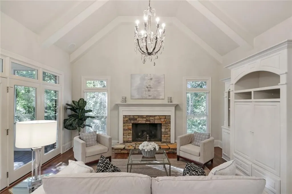 245 High Point Walk, Atlanta, Georgia 30342, 5 Bedrooms Bedrooms, ,5 BathroomsBathrooms,Residential,Sold,245 High Point Walk,6953199