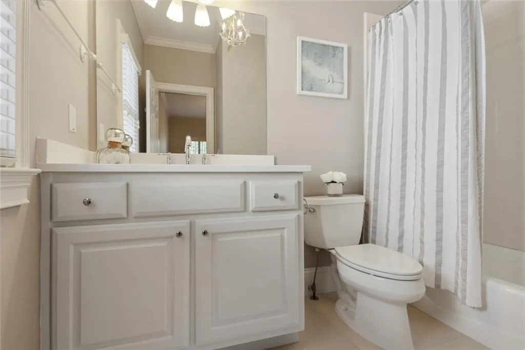 245 High Point Walk, Atlanta, Georgia 30342, 5 Bedrooms Bedrooms, ,5 BathroomsBathrooms,Residential,Sold,245 High Point Walk,6953199