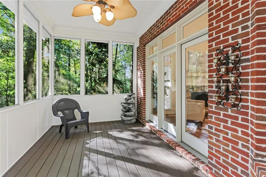 245 High Point Walk, Atlanta, Georgia 30342, 5 Bedrooms Bedrooms, ,5 BathroomsBathrooms,Residential,Sold,245 High Point Walk,6953199