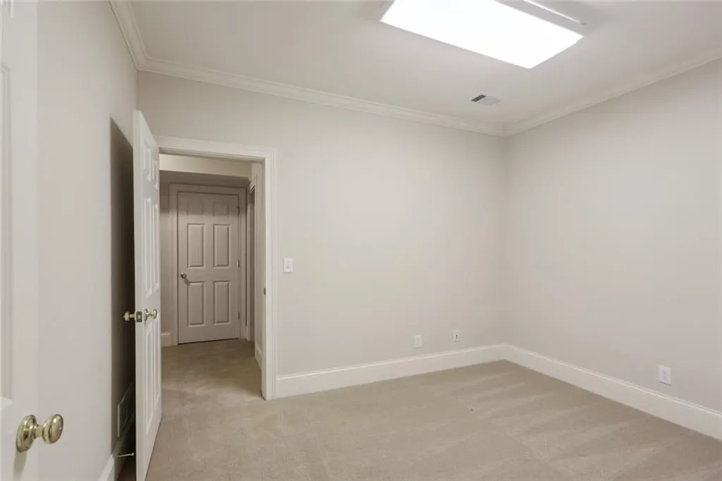 245 High Point Walk, Atlanta, Georgia 30342, 5 Bedrooms Bedrooms, ,5 BathroomsBathrooms,Residential,Sold,245 High Point Walk,6953199