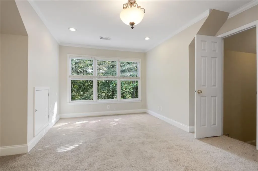 245 High Point Walk, Atlanta, Georgia 30342, 5 Bedrooms Bedrooms, ,5 BathroomsBathrooms,Residential,Sold,245 High Point Walk,6953199