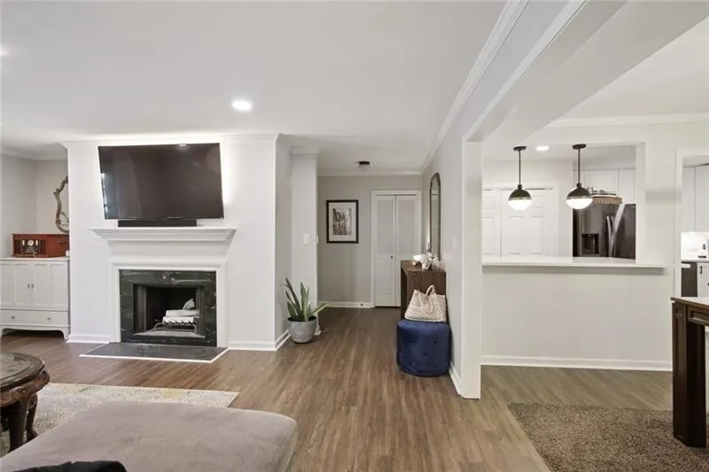 162 Elysian Way Nw, Atlanta, Georgia 30327, 3 Bedrooms Bedrooms, ,2 BathroomsBathrooms,Residential,For Sale,162 Elysian Way Nw,7675505