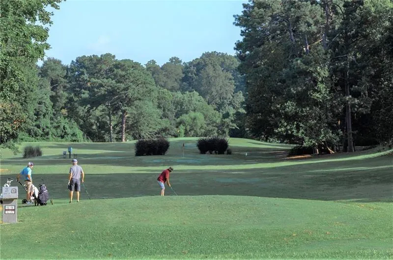 162 Elysian Way Nw, Atlanta, Georgia 30327, 3 Bedrooms Bedrooms, ,2 BathroomsBathrooms,Residential,For Sale,162 Elysian Way Nw,7675505