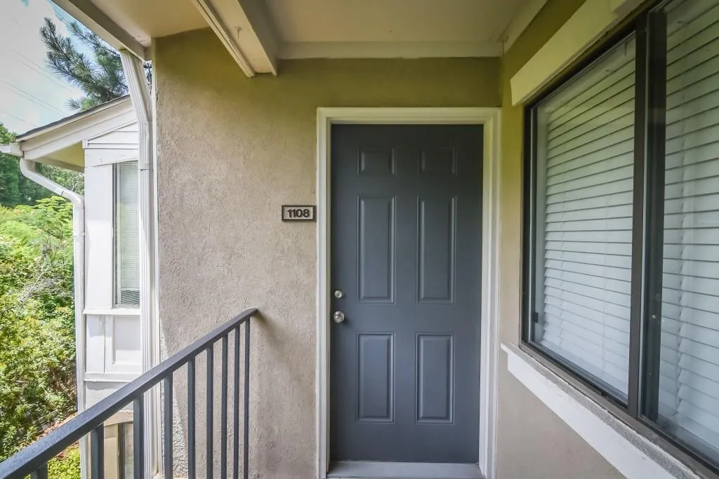 1108 Wingate Way, Sandy Springs, Georgia 30350, 2 Bedrooms Bedrooms, ,2 BathroomsBathrooms,Residential,Sold,1108 Wingate Way,5722150
