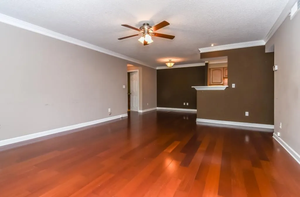 1108 Wingate Way, Sandy Springs, Georgia 30350, 2 Bedrooms Bedrooms, ,2 BathroomsBathrooms,Residential,Sold,1108 Wingate Way,5722150