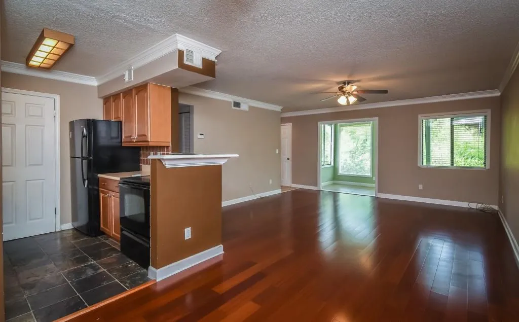 1108 Wingate Way, Sandy Springs, Georgia 30350, 2 Bedrooms Bedrooms, ,2 BathroomsBathrooms,Residential,Sold,1108 Wingate Way,5722150