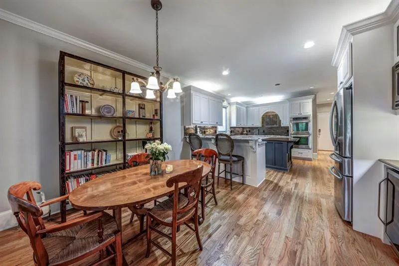 4465 Highgrove Pointe, Sandy Springs, Georgia 30319, 4 Bedrooms Bedrooms, ,4 BathroomsBathrooms,Residential,Sold,4465 Highgrove Pointe,6643001