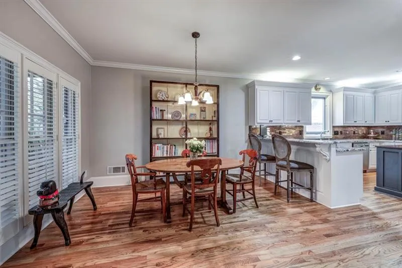 4465 Highgrove Pointe, Sandy Springs, Georgia 30319, 4 Bedrooms Bedrooms, ,4 BathroomsBathrooms,Residential,Sold,4465 Highgrove Pointe,6643001