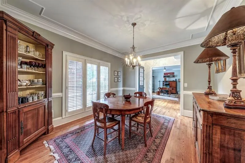 4465 Highgrove Pointe, Sandy Springs, Georgia 30319, 4 Bedrooms Bedrooms, ,4 BathroomsBathrooms,Residential,Sold,4465 Highgrove Pointe,6643001