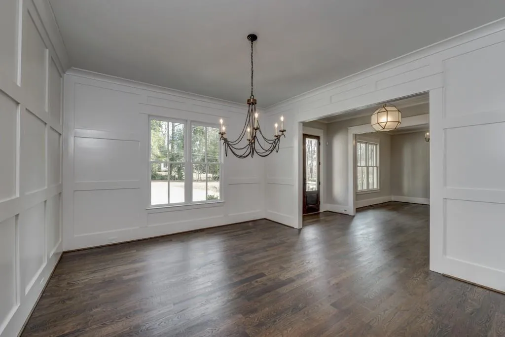5188 Lake Forrest Drive, Atlanta, Georgia 30342, 6 Bedrooms Bedrooms, ,6 BathroomsBathrooms,Residential,Sold,5188 Lake Forrest Drive,5800609