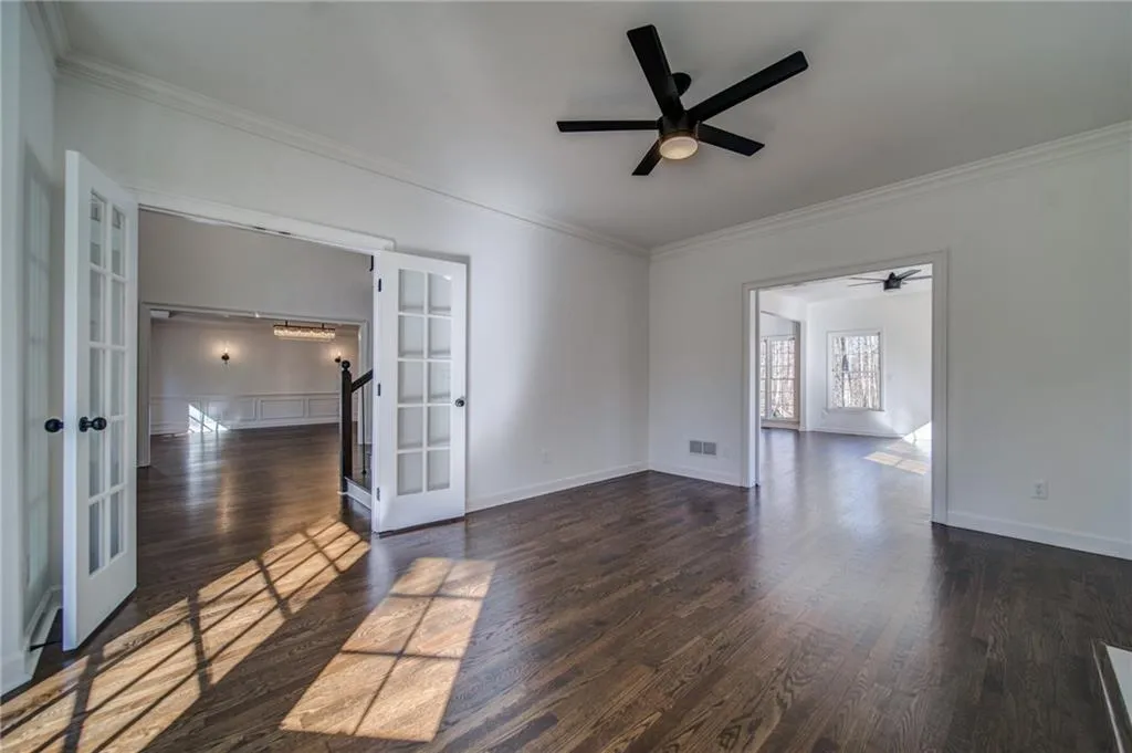 7255 Chattahoochee Bluff Drive, Sandy Springs, Georgia 30350, 6 Bedrooms Bedrooms, ,4 BathroomsBathrooms,Residential,Sold,7255 Chattahoochee Bluff Drive,7154409