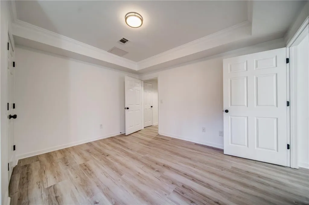7255 Chattahoochee Bluff Drive, Sandy Springs, Georgia 30350, 6 Bedrooms Bedrooms, ,4 BathroomsBathrooms,Residential,Sold,7255 Chattahoochee Bluff Drive,7154409