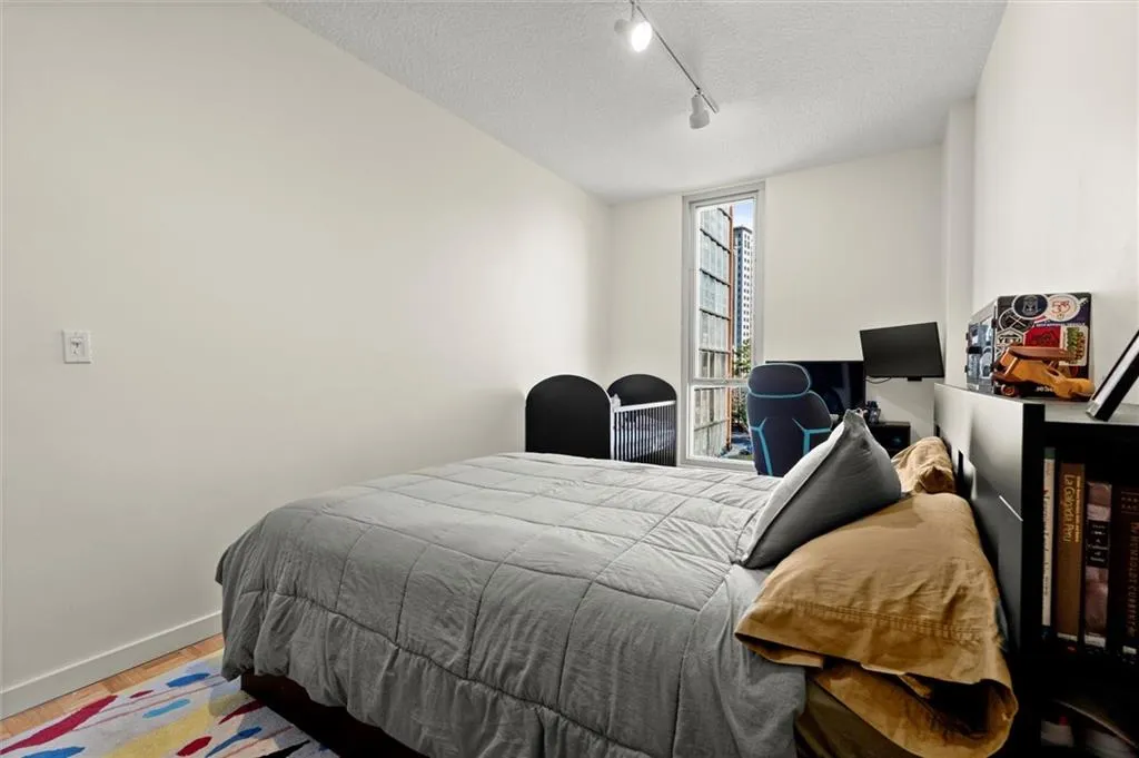 3060 Pharr Court Unit 313, Atlanta, Georgia 30305, 2 Bedrooms Bedrooms, 0 ,1 BathroomBathrooms,Residential,For Sale,3060 Pharr Court Unit 313,7703321