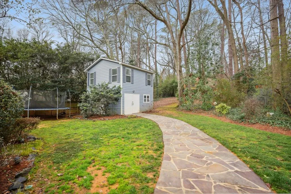 4680 Hitching Post Trail, Sandy Springs, Georgia 30342, 4 Bedrooms Bedrooms, ,3 BathroomsBathrooms,Residential,Sold,4680 Hitching Post Trail,7180588