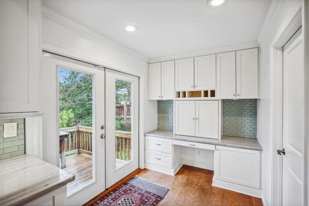 4680 Hitching Post Trail, Sandy Springs, Georgia 30342, 4 Bedrooms Bedrooms, ,3 BathroomsBathrooms,Residential,Sold,4680 Hitching Post Trail,7180588
