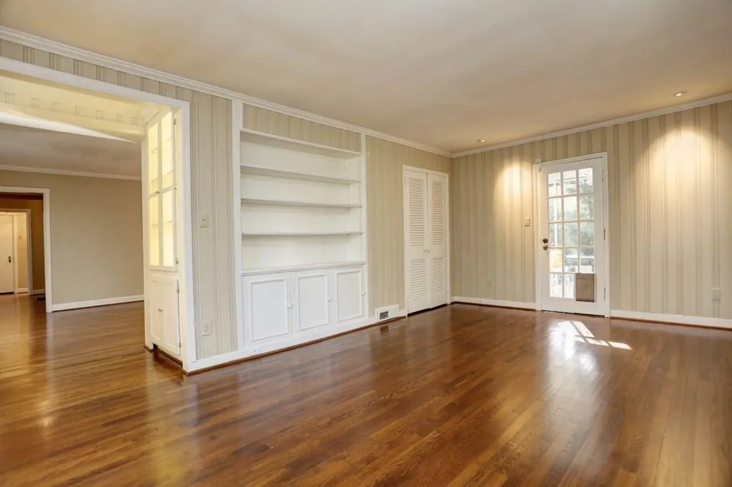 1941 Greystone Road Nw, Atlanta, Georgia 30318, 3 Bedrooms Bedrooms, ,2 BathroomsBathrooms,Residential,Sold,1941 Greystone Road Nw,5808697