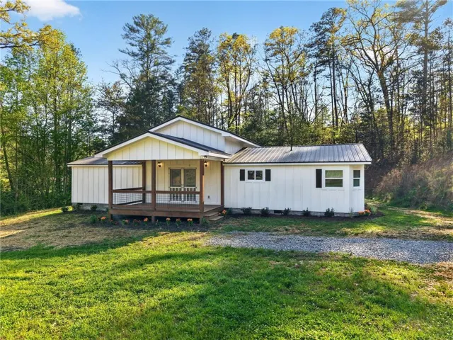 156 Dover Chapel Road, Ellijay, Georgia 30540
