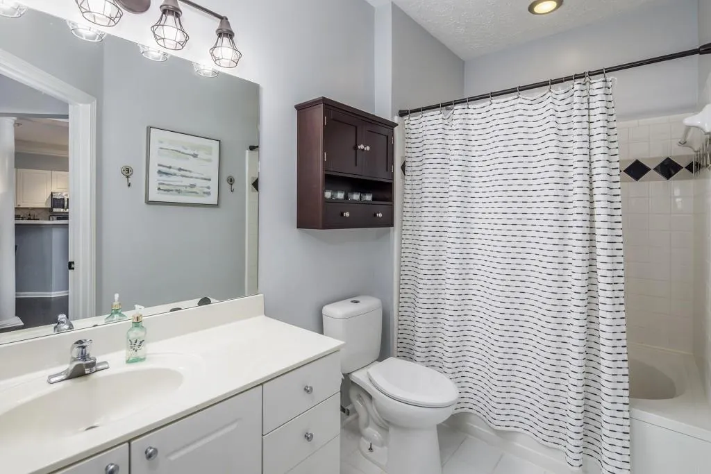 5559 Glenridge Drive Unit 1208, Atlanta, Georgia 30342, 1 Bedroom Bedrooms, ,1 BathroomBathrooms,Residential,Sold,5559 Glenridge Drive Unit 1208,6554711