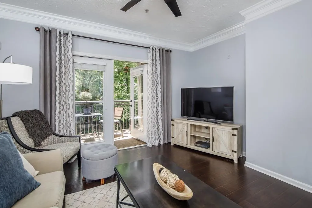 5559 Glenridge Drive Unit 1208, Atlanta, Georgia 30342, 1 Bedroom Bedrooms, ,1 BathroomBathrooms,Residential,Sold,5559 Glenridge Drive Unit 1208,6554711