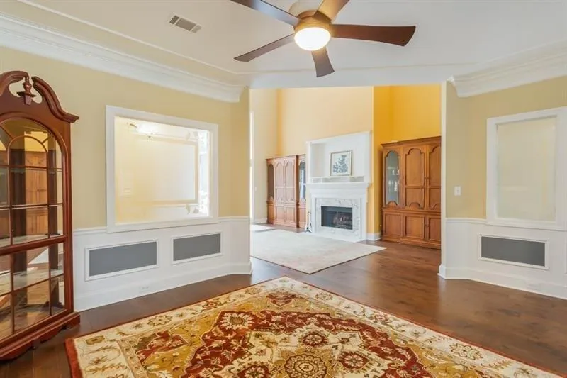 1050 Huntcliff Trace, Sandy Springs, Georgia 30350, 3 Bedrooms Bedrooms, ,2 BathroomsBathrooms,Residential,Sold,1050 Huntcliff Trace,6527283