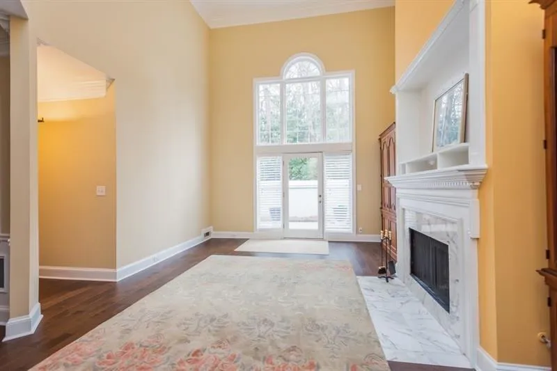 1050 Huntcliff Trace, Sandy Springs, Georgia 30350, 3 Bedrooms Bedrooms, ,2 BathroomsBathrooms,Residential,Sold,1050 Huntcliff Trace,6527283