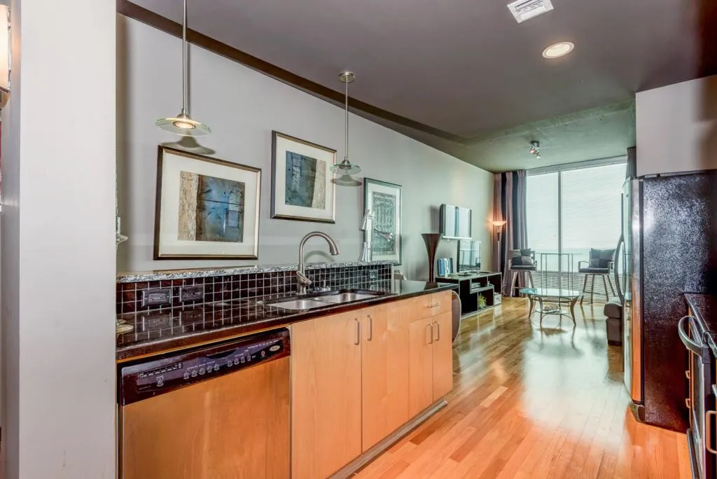 923 Peachtree Street Ne Unit 1434, Atlanta, Georgia 30309, 1 Bedroom Bedrooms, ,1 BathroomBathrooms,Residential,Sold,923 Peachtree Street Ne Unit 1434,5802994