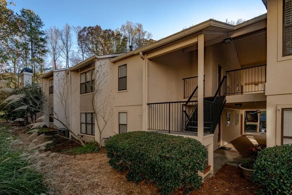 1603 Huntingdon Chase, Sandy Springs, Georgia 30350, 1 Bedroom Bedrooms, ,1 BathroomBathrooms,Residential,Sold,1603 Huntingdon Chase,6809763