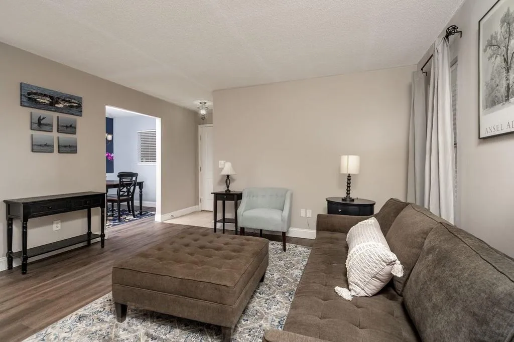 1603 Huntingdon Chase, Sandy Springs, Georgia 30350, 1 Bedroom Bedrooms, ,1 BathroomBathrooms,Residential,Sold,1603 Huntingdon Chase,6809763