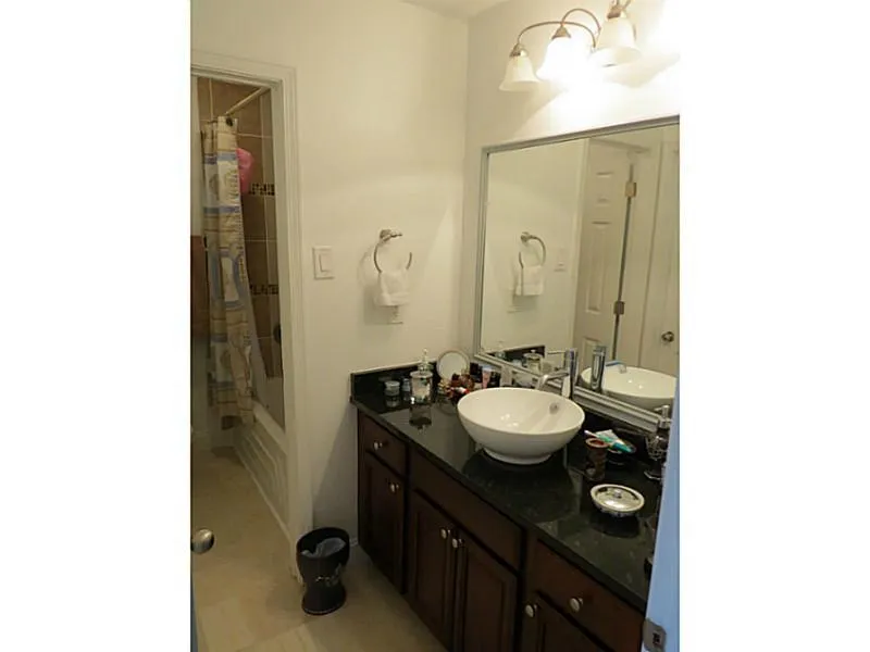 6980 Roswell Road Ne Unit C7, Atlanta, Georgia 30328, 2 Bedrooms Bedrooms, ,1 BathroomBathrooms,Residential,Sold,6980 Roswell Road Ne Unit C7,5169368