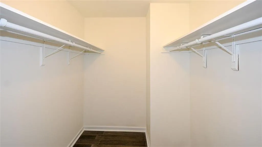 76 Dunwoody Springs Drive, Atlanta, Georgia 30328, 2 Bedrooms Bedrooms, ,2 BathroomsBathrooms,Residential,Sold,76 Dunwoody Springs Drive,5963139