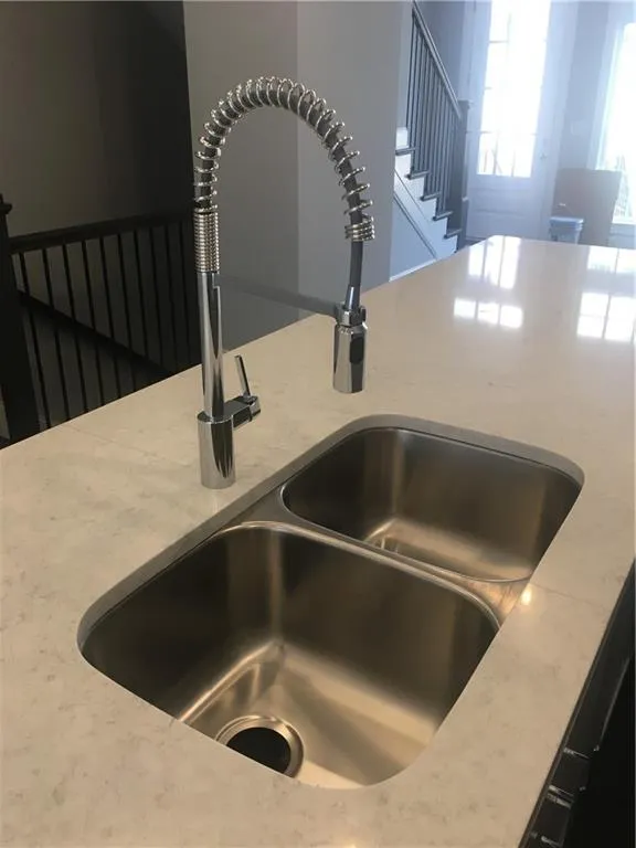 6608 Cadence Boulevard Unit 104, Sandy Springs, Georgia 30328, 3 Bedrooms Bedrooms, ,3 BathroomsBathrooms,Residential,Sold,6608 Cadence Boulevard Unit 104,6544052