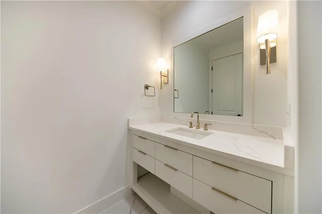 1235 Mount Paran Road Nw, Atlanta, Georgia 30327, 5 Bedrooms Bedrooms, ,6 BathroomsBathrooms,Residential,For Sale,1235 Mount Paran Road Nw,7421089