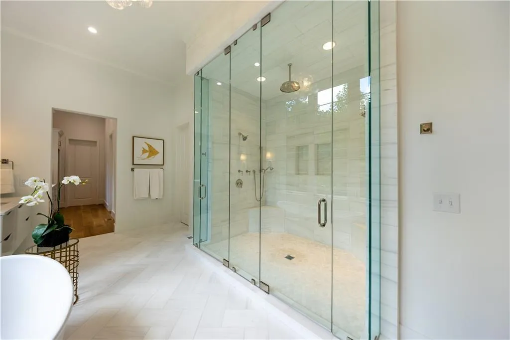 1235 Mount Paran Road Nw, Atlanta, Georgia 30327, 5 Bedrooms Bedrooms, ,6 BathroomsBathrooms,Residential,For Sale,1235 Mount Paran Road Nw,7421089