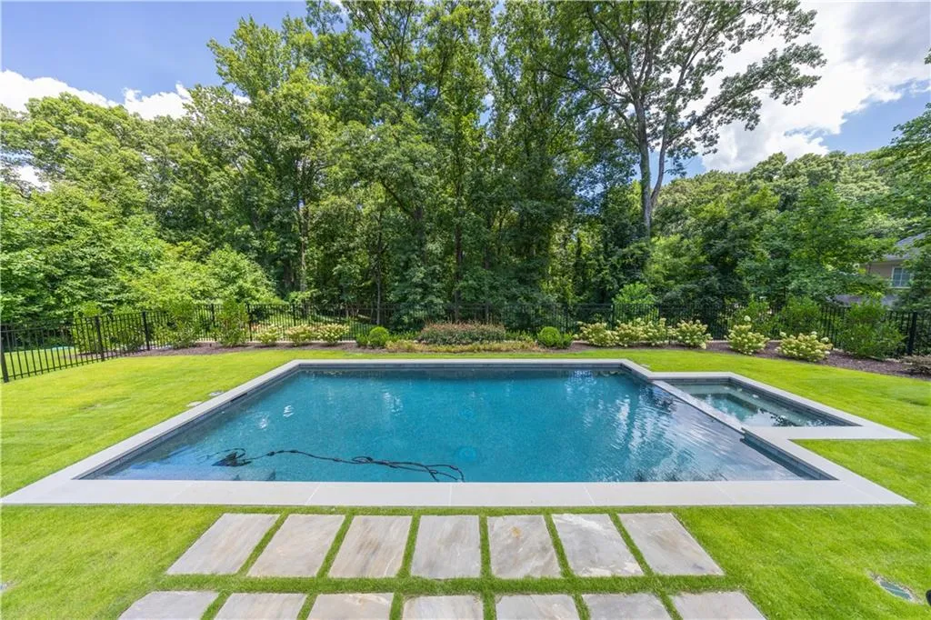 1235 Mount Paran Road Nw, Atlanta, Georgia 30327, 5 Bedrooms Bedrooms, ,6 BathroomsBathrooms,Residential,For Sale,1235 Mount Paran Road Nw,7421089