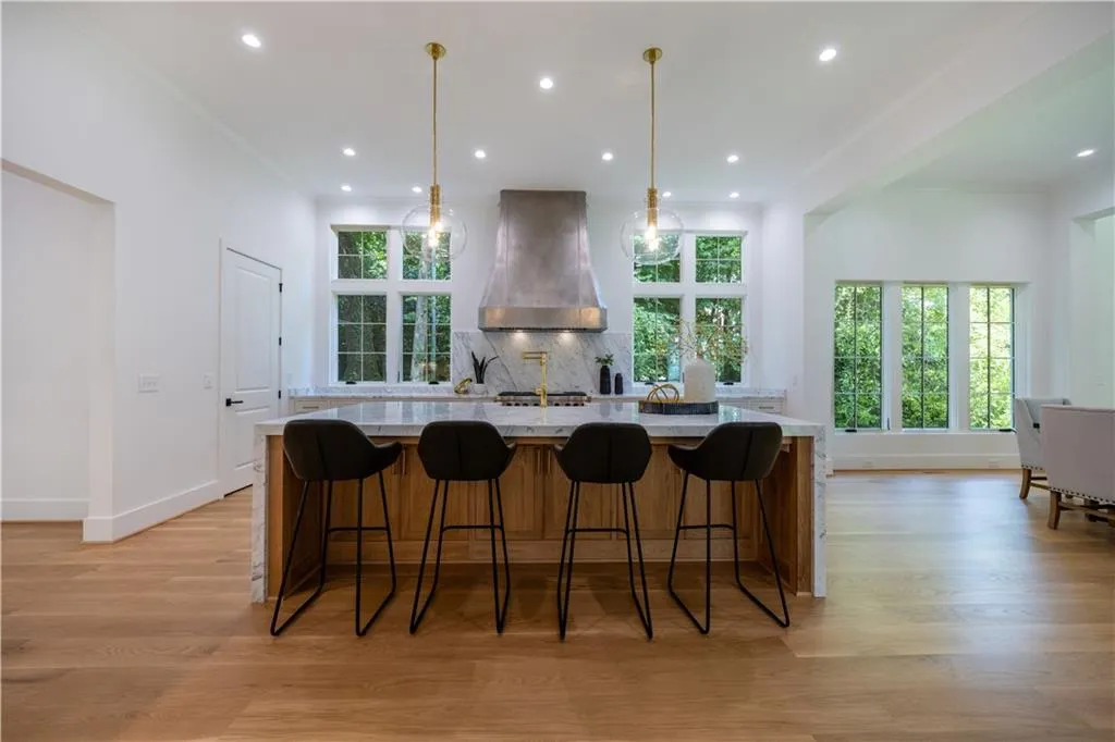 1235 Mount Paran Road Nw, Atlanta, Georgia 30327, 5 Bedrooms Bedrooms, ,6 BathroomsBathrooms,Residential,For Sale,1235 Mount Paran Road Nw,7421089